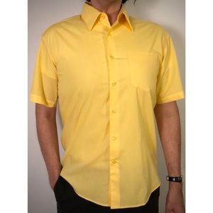 Yellow Short Sleeve Dress Shirt - Small